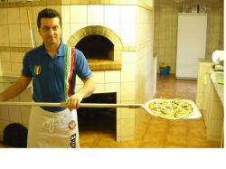 PIZZA SALVO s.r.o. Zvolen, Pizza od Taliana z pece na drevo